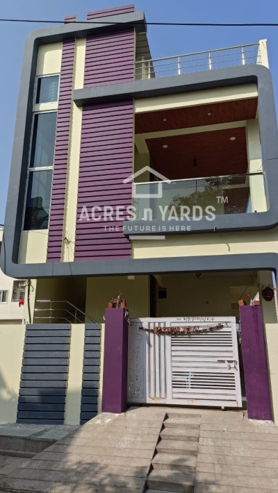 Independent house for sale