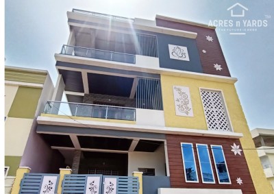 Independent house for sale